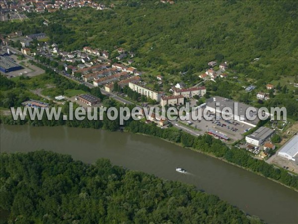 Photo aérienne de Ars-sur-Moselle