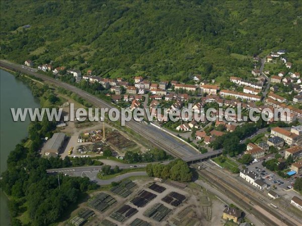 Photo aérienne de Ars-sur-Moselle