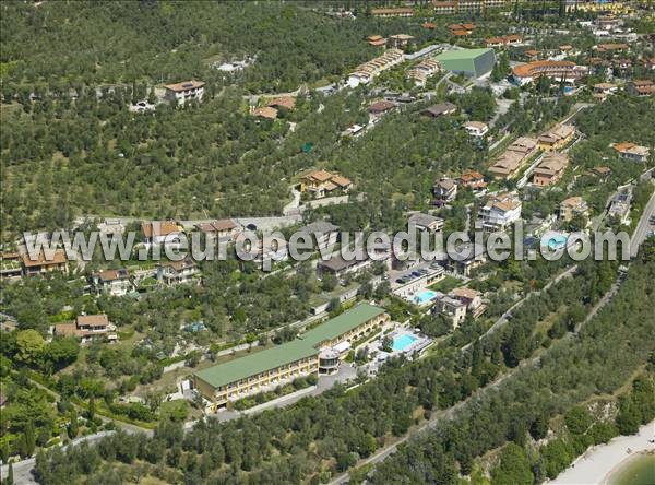 Photo aérienne de Limone sul Garda