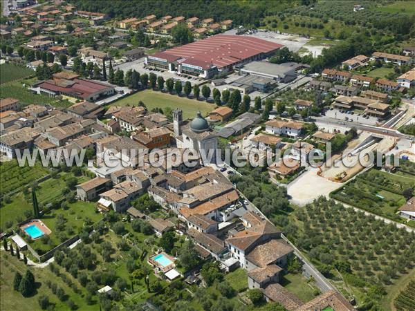 Photo aérienne de Puegnago sul Garda