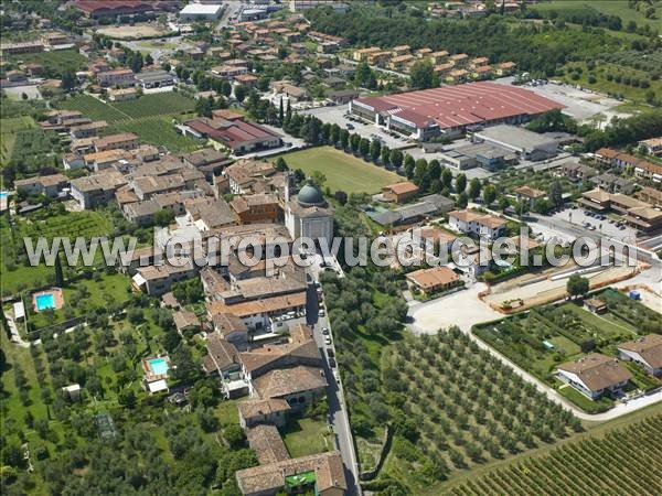 Photo aérienne de Puegnago sul Garda