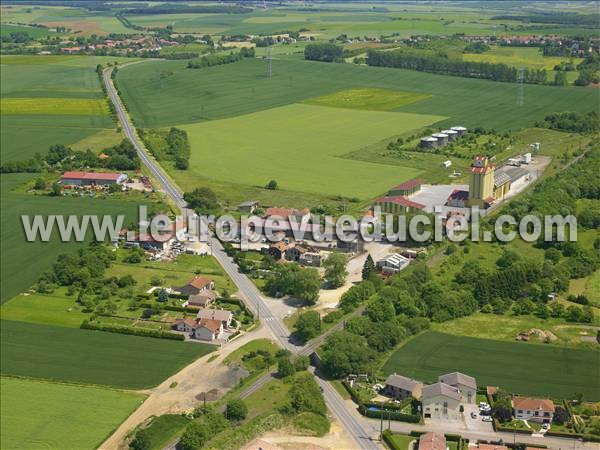 Photo aérienne de Landres