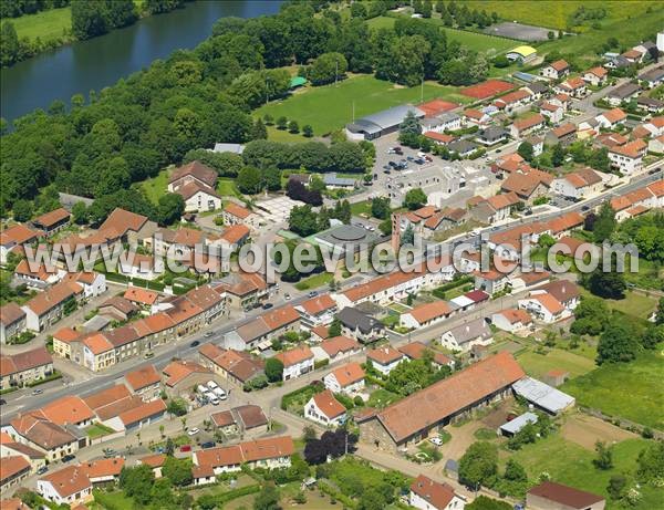 Photo aérienne de Corny-sur-Moselle