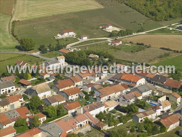 Photo aérienne de Champougny