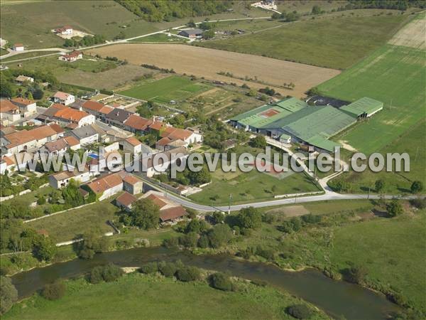 Photo aérienne de Champougny