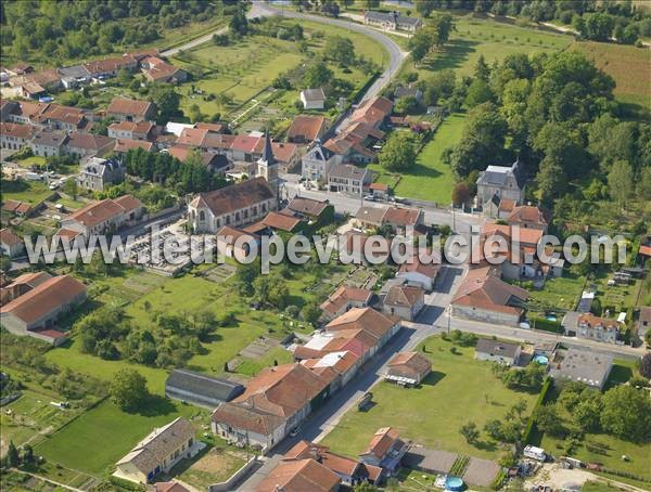 Photo aérienne de Neuville-sur-Ornain