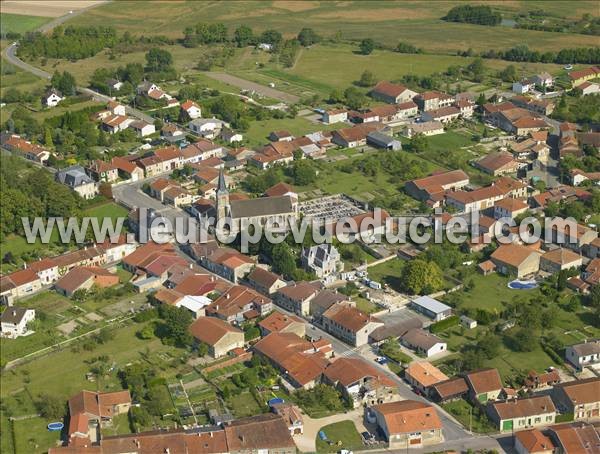 Photo aérienne de Neuville-sur-Ornain