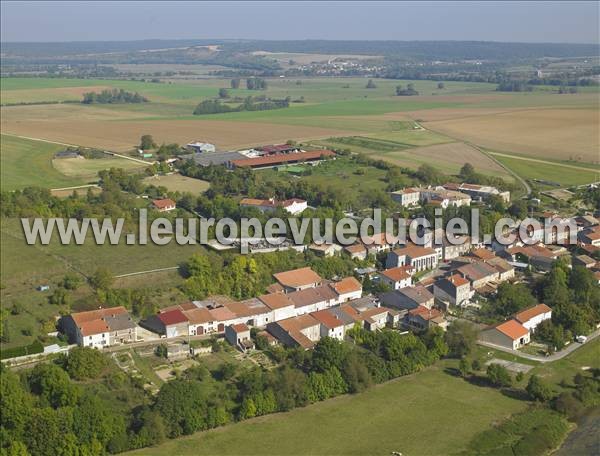 Photo aérienne de Ourches-sur-Meuse