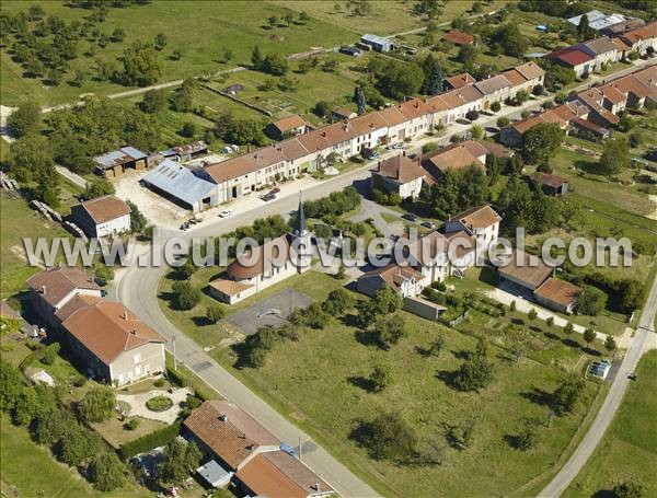 Photo aérienne de Combres-sous-les-Ctes