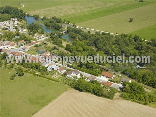 Photo aérienne de Les Monthairons