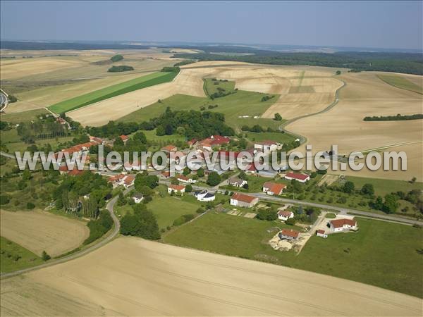 Photo aérienne de Les Trois-Domaines