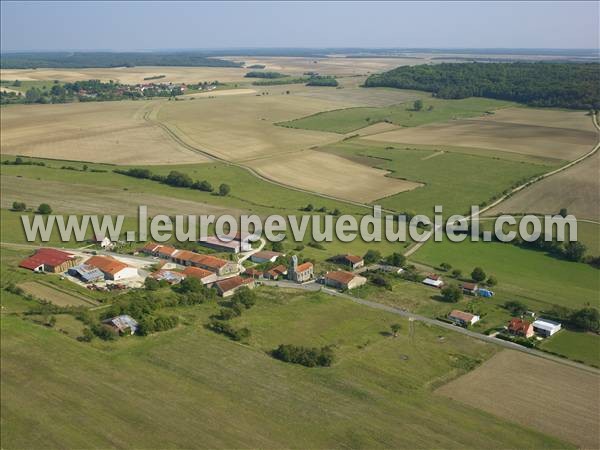 Photo aérienne de Les Trois-Domaines