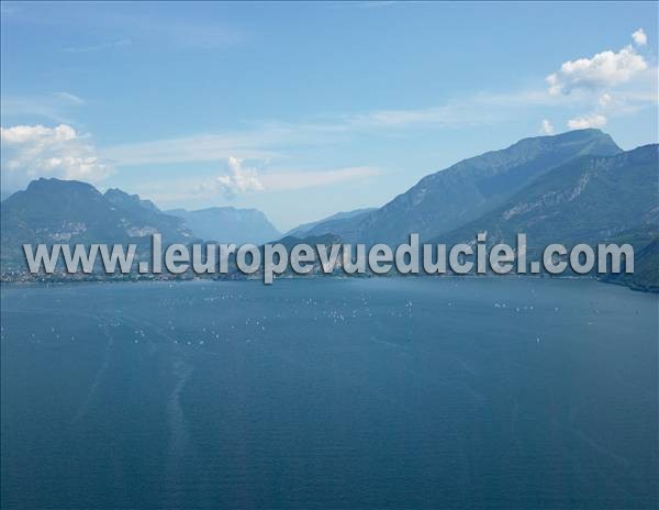 Photo aérienne de Limone sul Garda