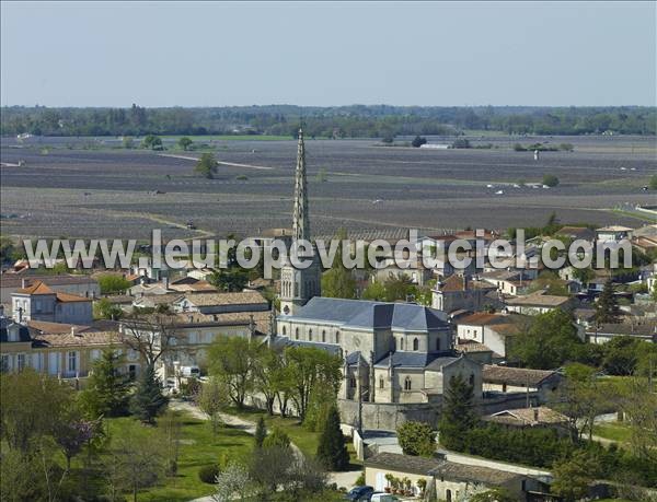Photo aérienne de Saint-Julien-Beychevelle
