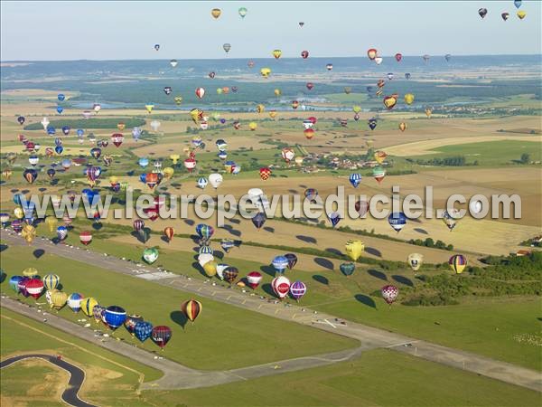 Photo aérienne de Chambley-Bussires