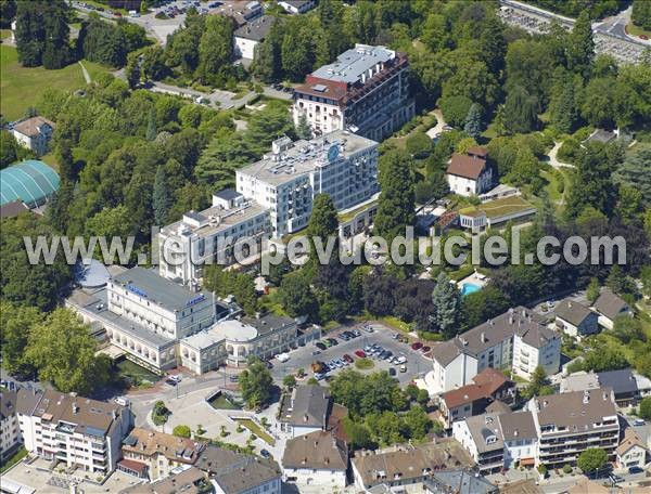 Photo aérienne de Divonne-les-Bains