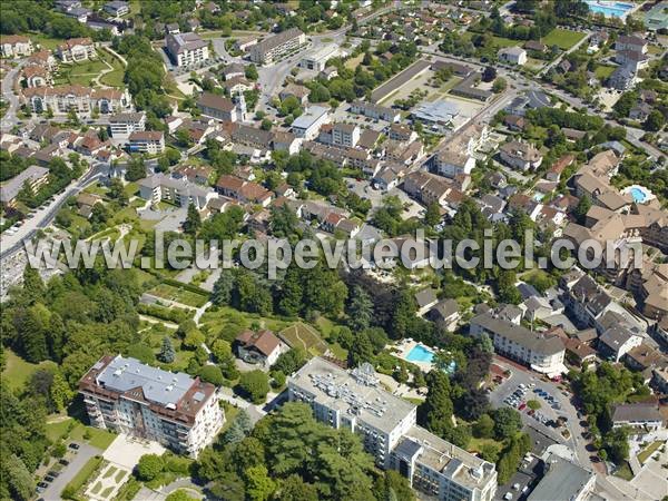Photo aérienne de Divonne-les-Bains