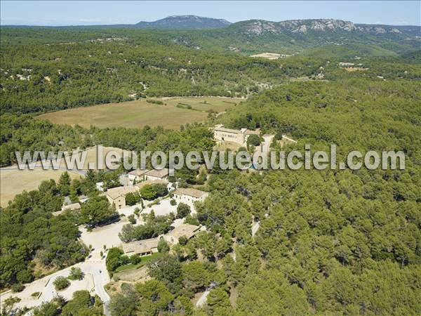 Photo aérienne de Saint-Marc-Jaumegarde