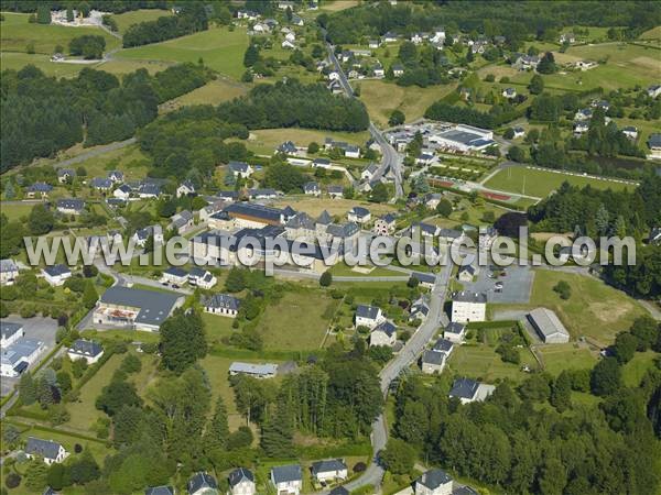 Photo aérienne de Treignac