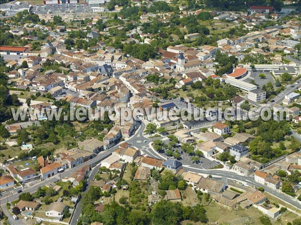 Photo aérienne de Montendre