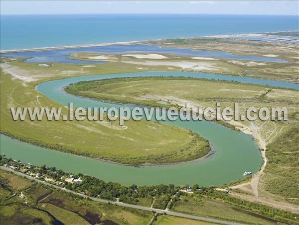 Photo aérienne de Saintes-Maries-de-la-Mer