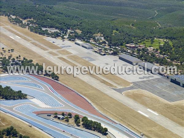 Photo aérienne de Le Castellet