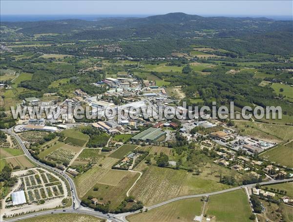 Photo aérienne de Grimaud