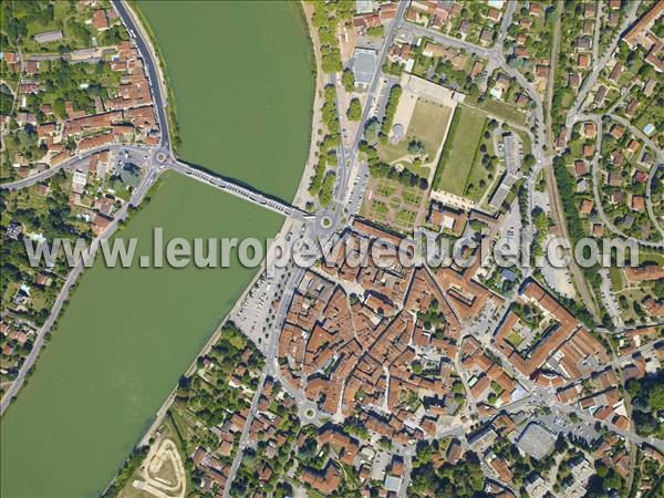 Photo aérienne de Neuville-sur-Sane