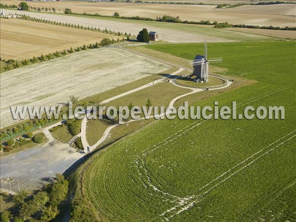 Photo aérienne de Valmy