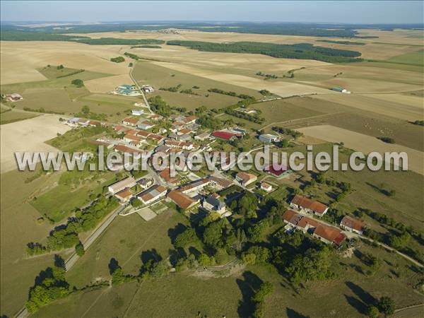 Photo aérienne de Neuville-en-Verdunois