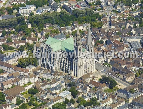 Photo aérienne de Chartres