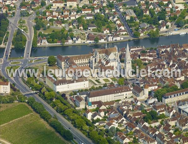 Photo aérienne de Auxerre