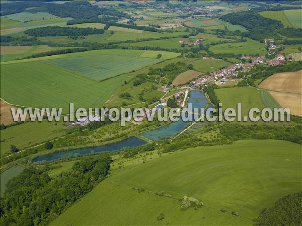 Photo aérienne de Brouennes