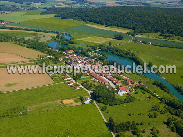 Photo aérienne de Pouilly-sur-Meuse