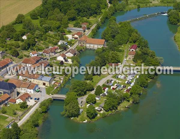 Photo aérienne de Pouilly-sur-Meuse