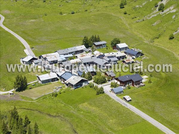 Photo aérienne de Champagny-en-Vanoise