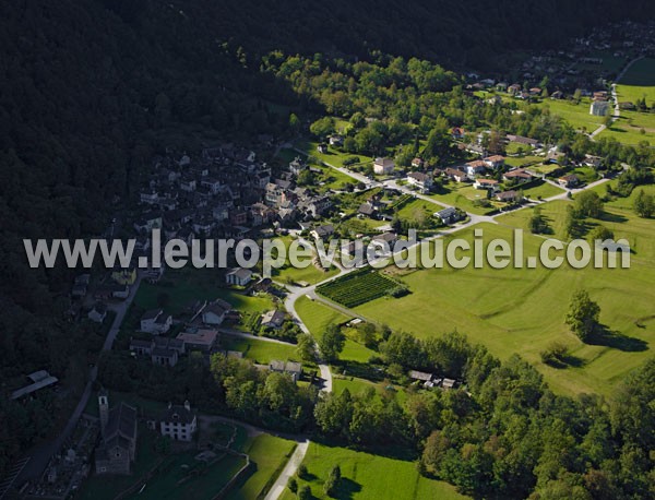 Photo aérienne de Maggia