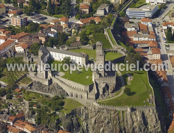 Photo aérienne de Bellinzona