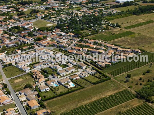 Photo aérienne de La Bre-les-Bains