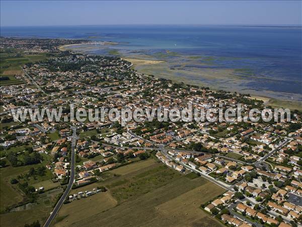 Photo aérienne de La Bre-les-Bains