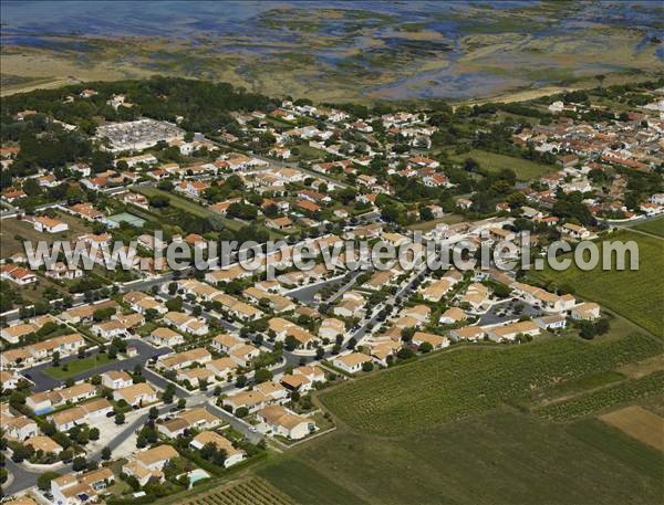 Photo aérienne de La Bre-les-Bains
