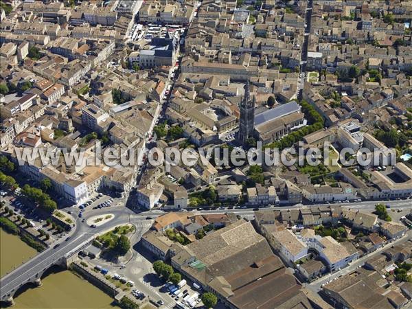 Photo aérienne de Libourne