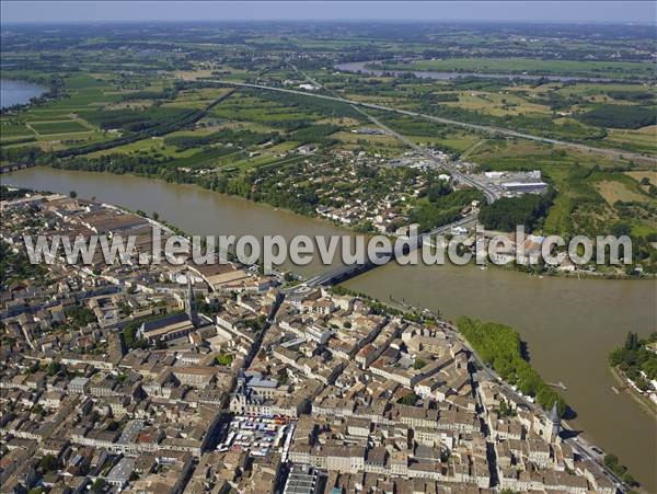 Photo aérienne de Libourne