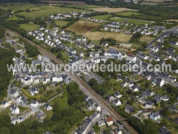 Photo aérienne de Pont-de-Buis-ls-Quimerch