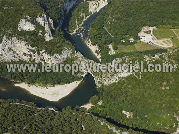 Photo aérienne de Vallon-Pont-d'Arc