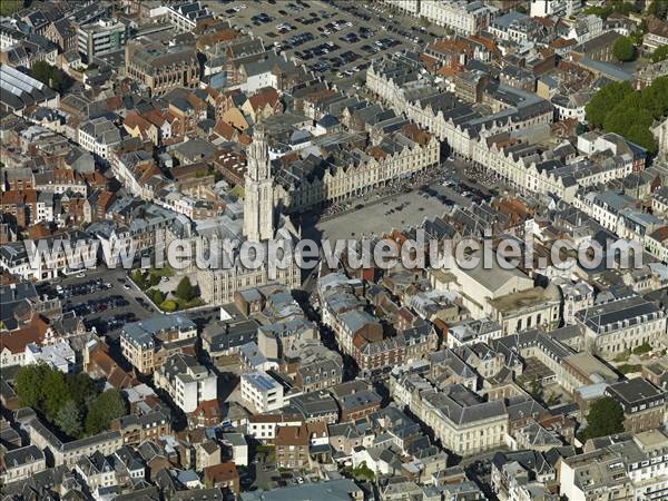 Photo aérienne de Arras