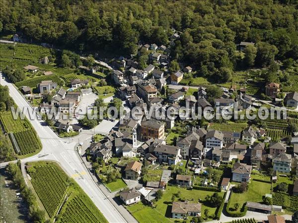 Photo aérienne de Serravalle