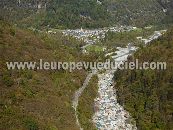 Photo aérienne de Brione (Verzasca)