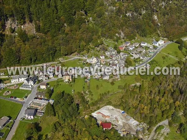 Photo aérienne de Brione (Verzasca)