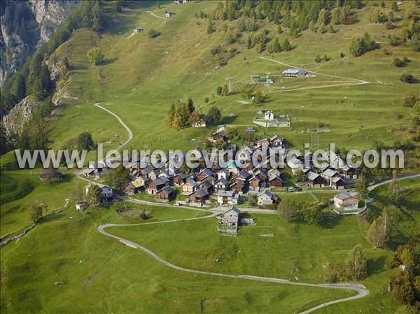 Photo aérienne de Serravalle